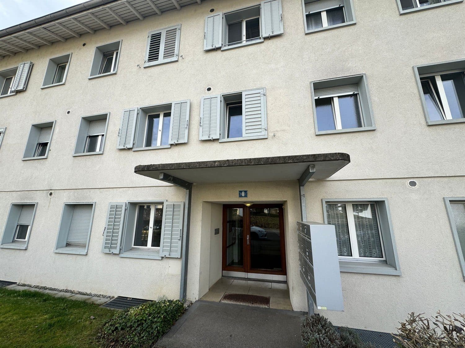 Parterrewohnung mit gemütlichem Gartensitzplatz - Befristet bis 31.03.2028!