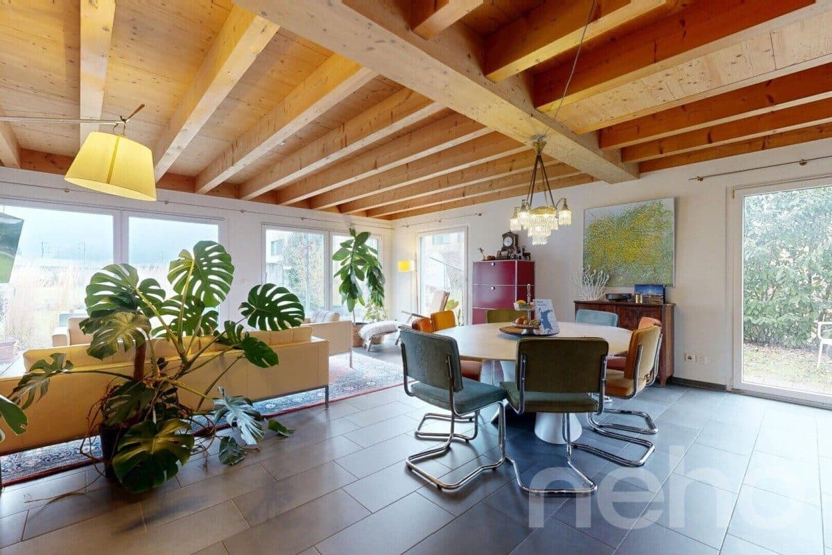 Familientraum mit Bergsicht und Garten im begehrten Thuner Dürrenast