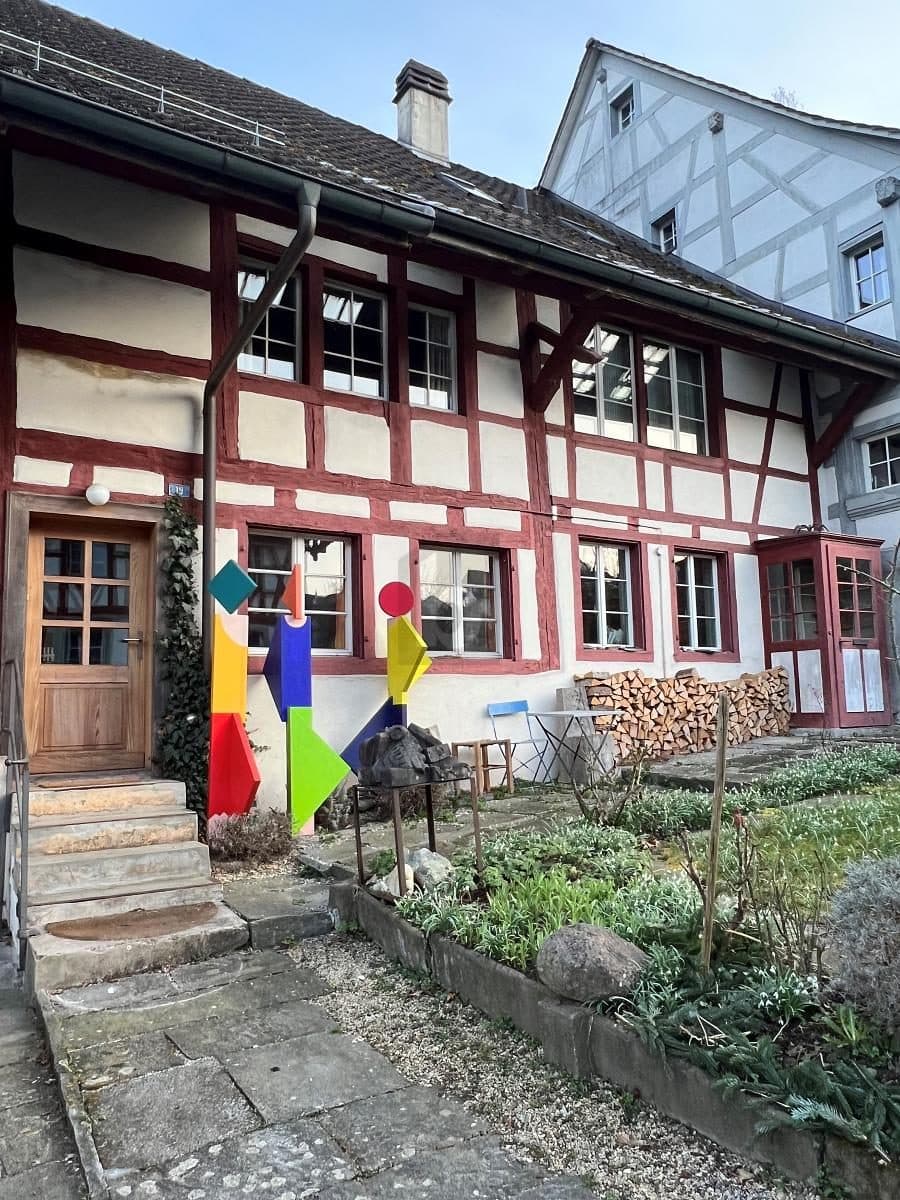 ANTEIL AN WOHNGEMEINSCHAFT, VIELE GETEILTE FLÄCHEN