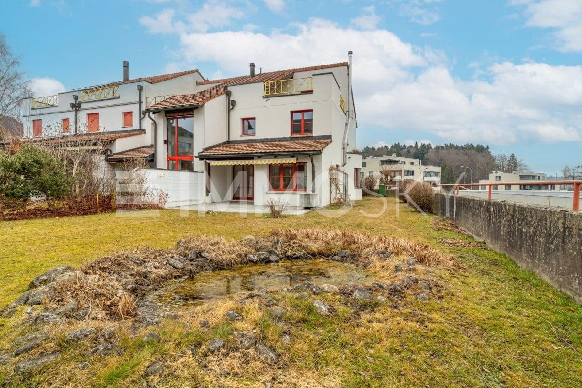 Familienfreundliches Eckhaus sucht neues Leben