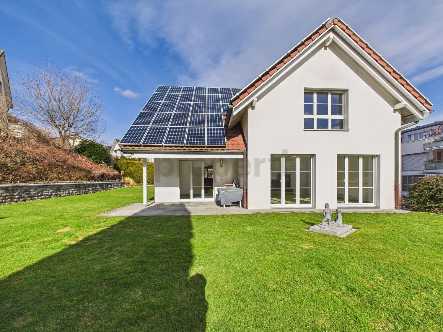 Modernes 5.5-Zimmer-Reihenhaus mit Doppelgarage und zwei E-Ladestationen, Lindau