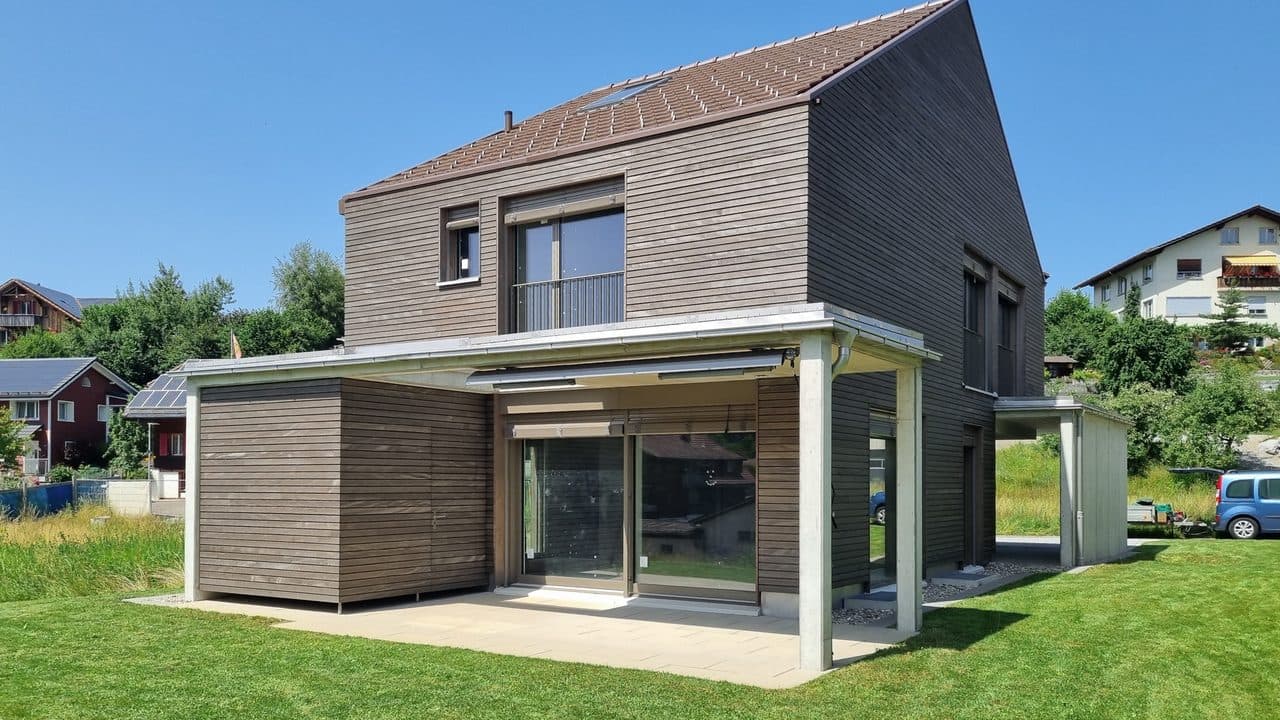 Freisehendes Einfamilienhaus - 4.5 Zimmer  -> Neubau