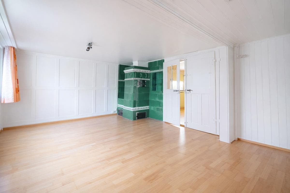 5.5-Zi. Eckhaus "günstiges Eigenheim"