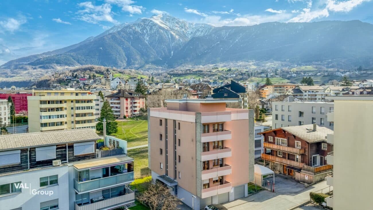 Wohnen über den Dächern von Brig-Glis - 2.5-Zimmer-Attikawohnung zu vermieten