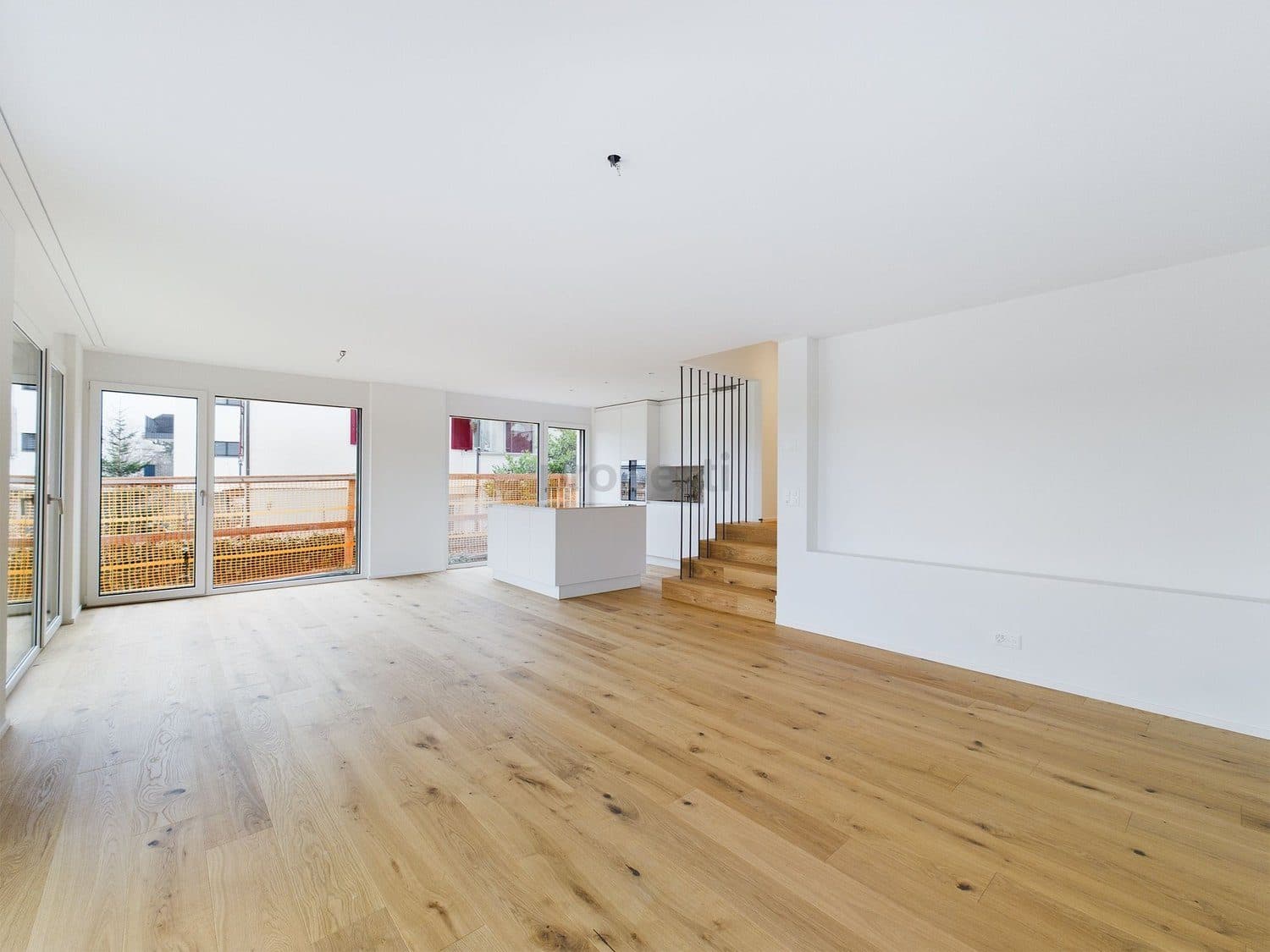 Ihr Traumzuhause in Zürich - Modern, geräumig und mit grüner Oase