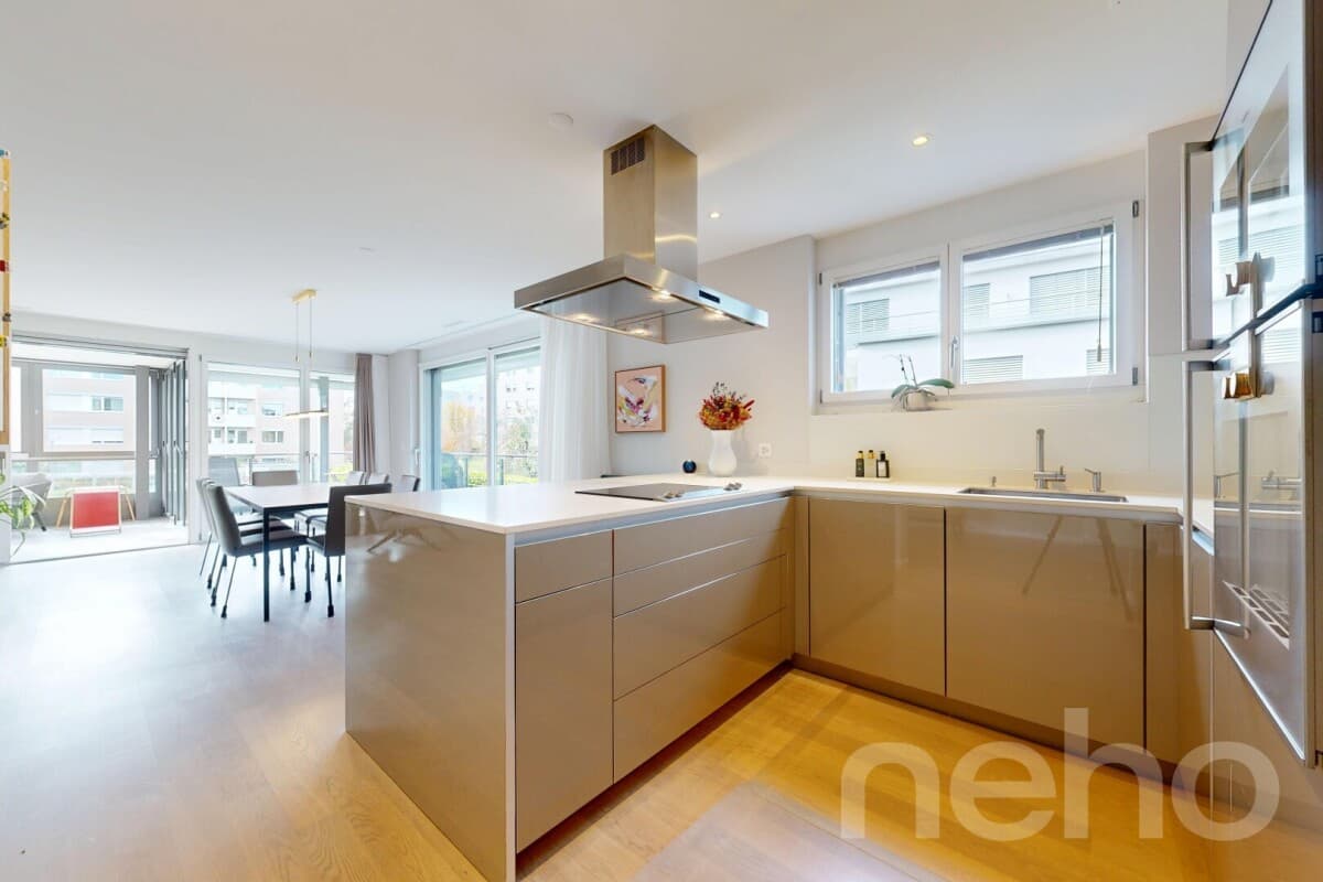 Elegante 4.5-Zimmer-Wohnung in Zumikon