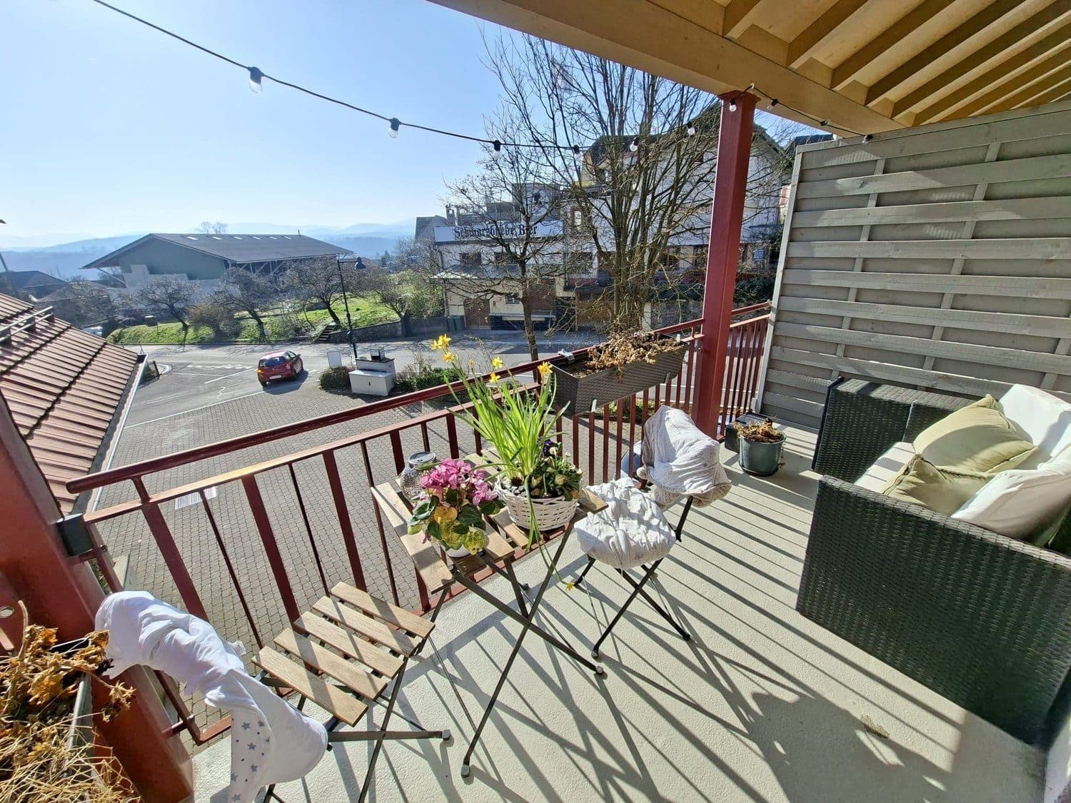 Helle 3.5-Zi.-Maisonette mit Balkon in Nuglar-St. Pantaleon