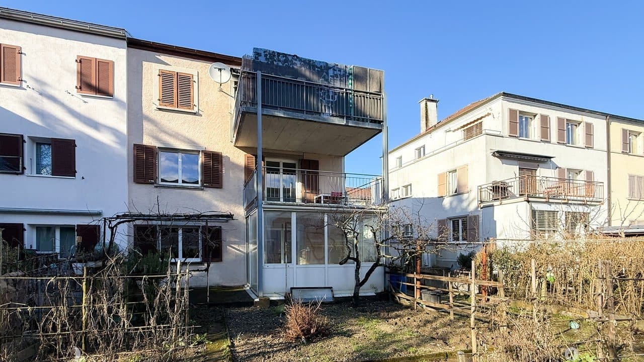 3-Zi. Parterre Wohnung mit Privatgartenteil