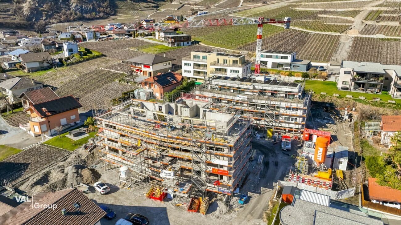 Hochwertige Neubauwohnung: Lichtdurchflutetes Wohnen mit Stil