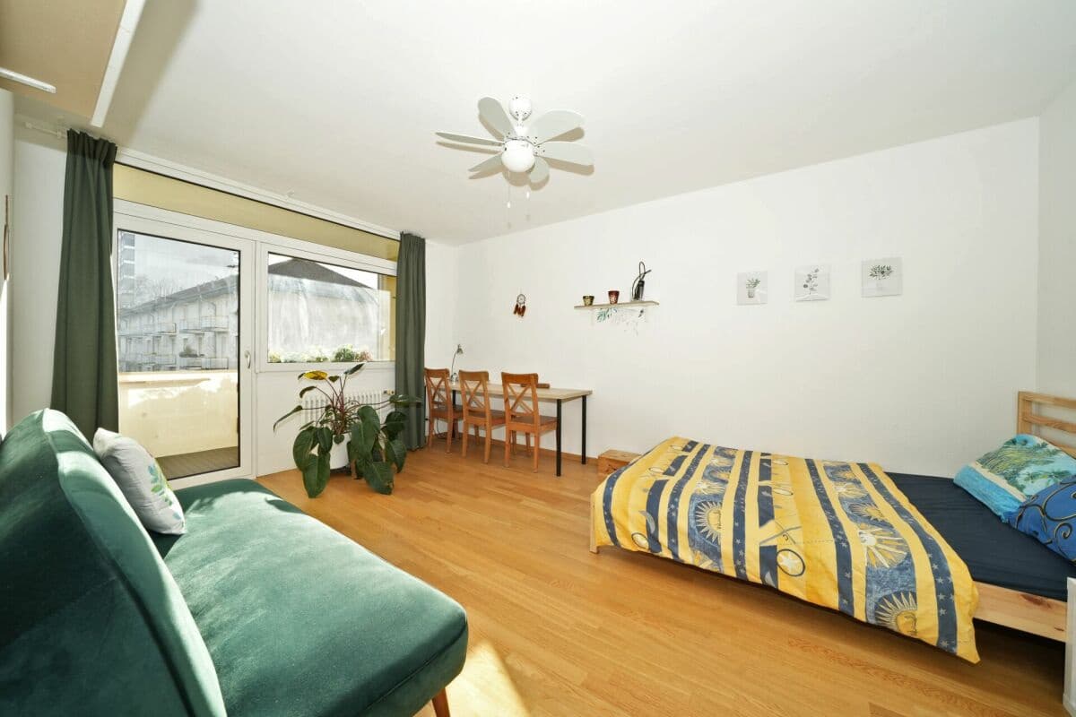 Modernisierte und gepflegte Wohnung an zentraler Lage