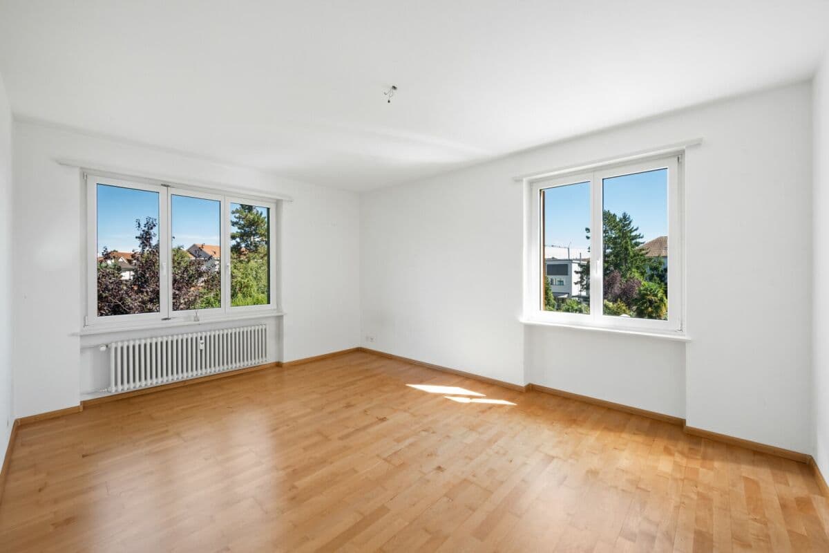 Schöne 3-Zimmerwohnung mit Balkon an ruhiger Seitenstrasse in Allschwil