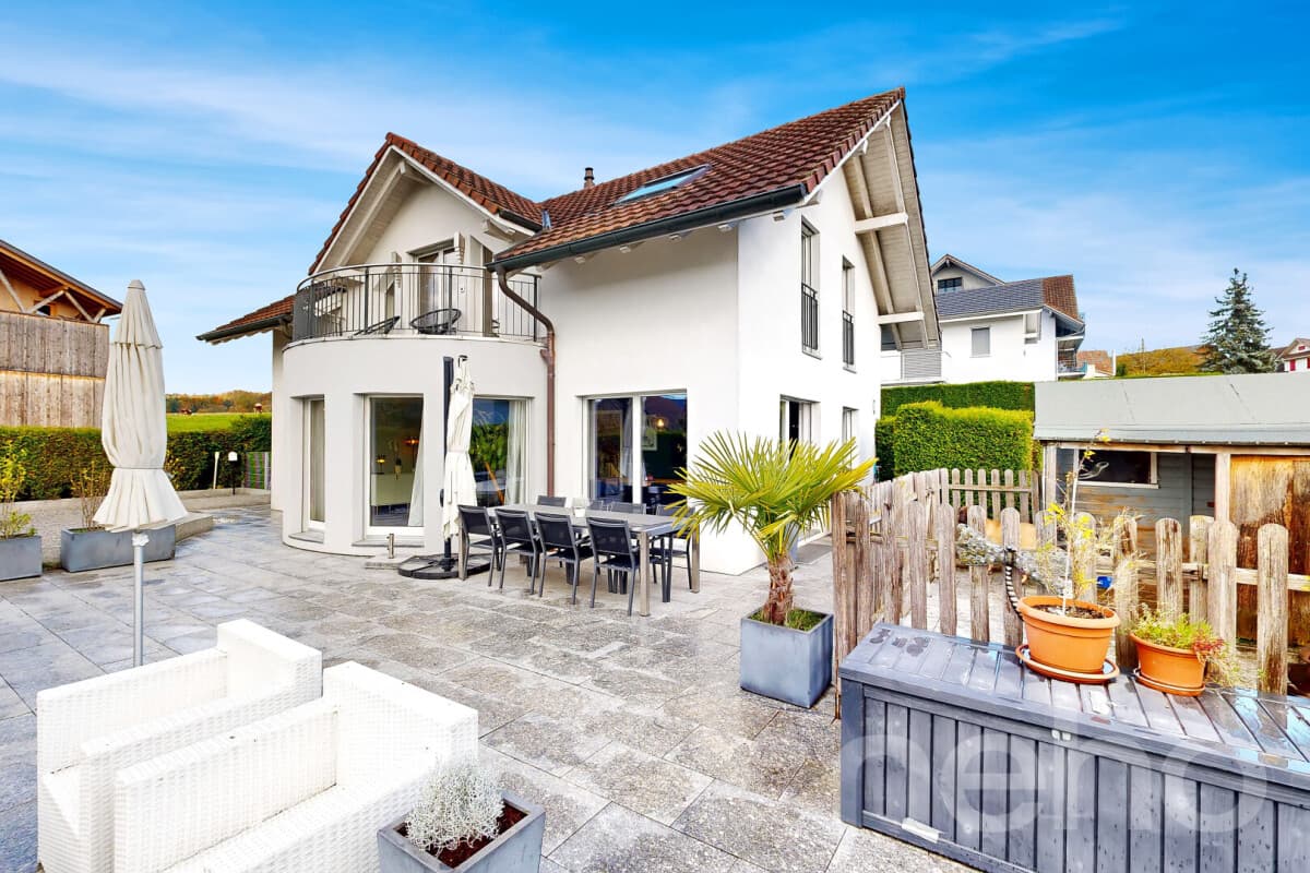 Lichtdurchflutetes 5.5-Zimmer-Einfamilienhaus