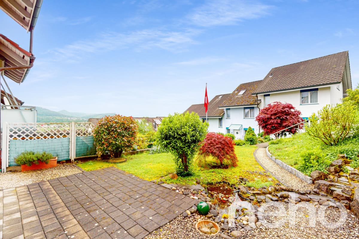 Attraktives 6.5-Zimmer Reiheneckhaus