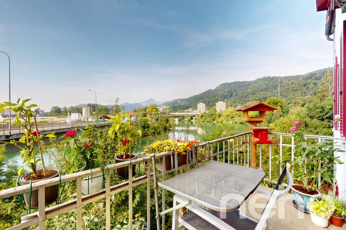 Zentral gelegenes 9.5-Zimmer Einfamilienhaus mit viel Potential