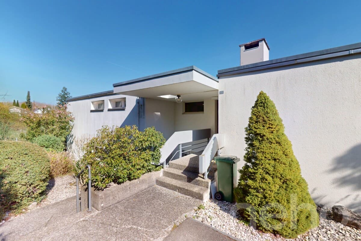 Superbe appartement en terrasse avec magnifique vue à Evilard