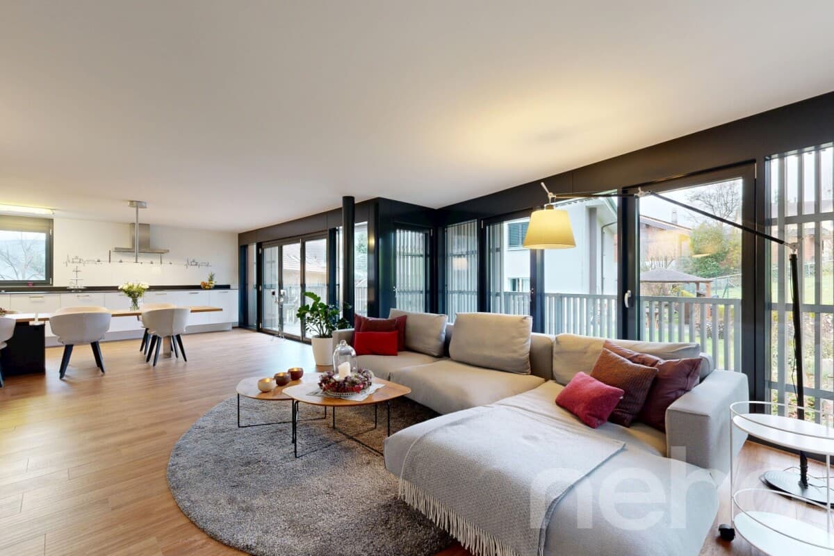 Moderne und grosszügige 4.5-Zimmerwohnung mit Schwedenofen