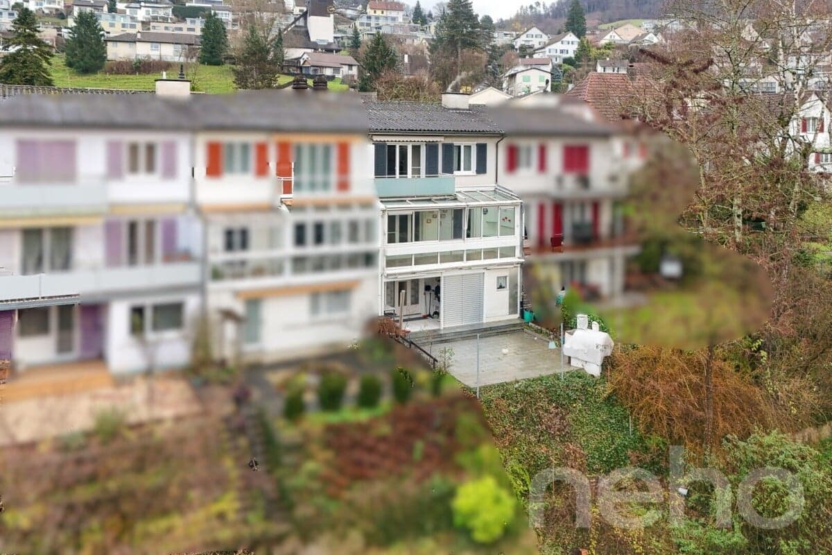 5-Zi-Reihenmittelhaus an idyllischer Lage mit Blick auf die Ergolz