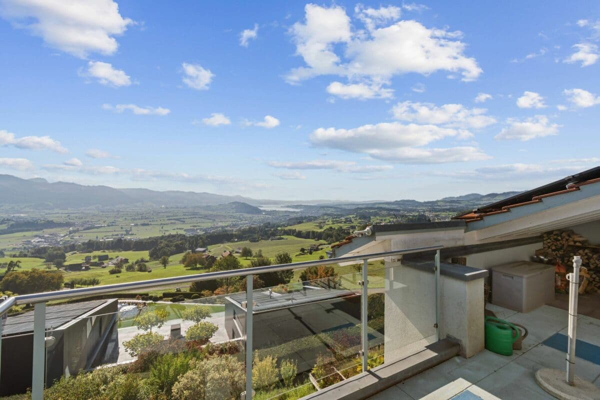 HORIZONIA | Raum zum Leben - 7.5-Zi . Doppel-EFH mit Aussicht zum Träumen