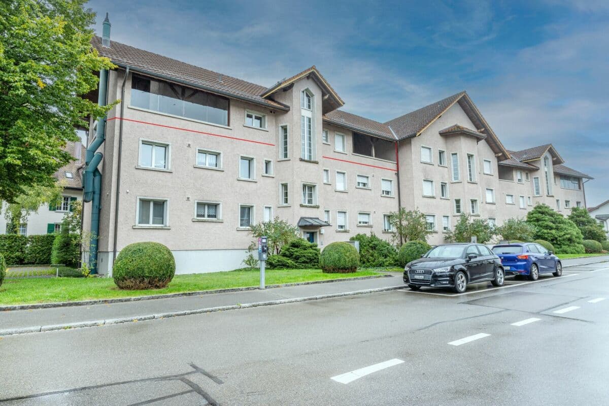 Einzigartige, helle Wohnung mit individuellem Grundriss und zwei Balkonen