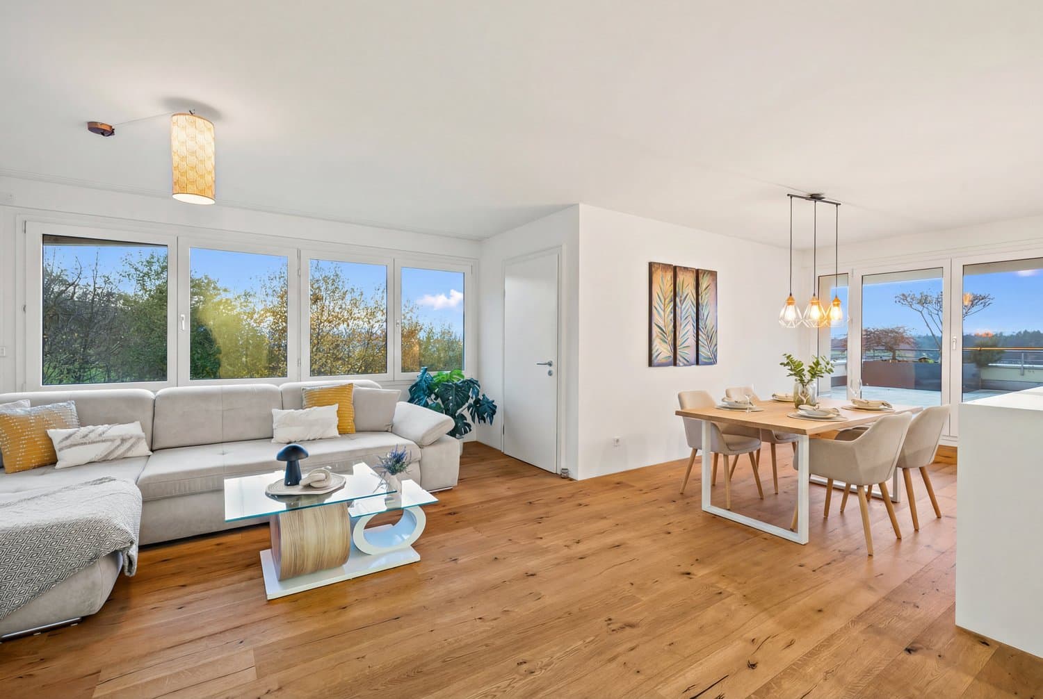 SANIERTES TERRASSENJUWEL IN DIERIKON