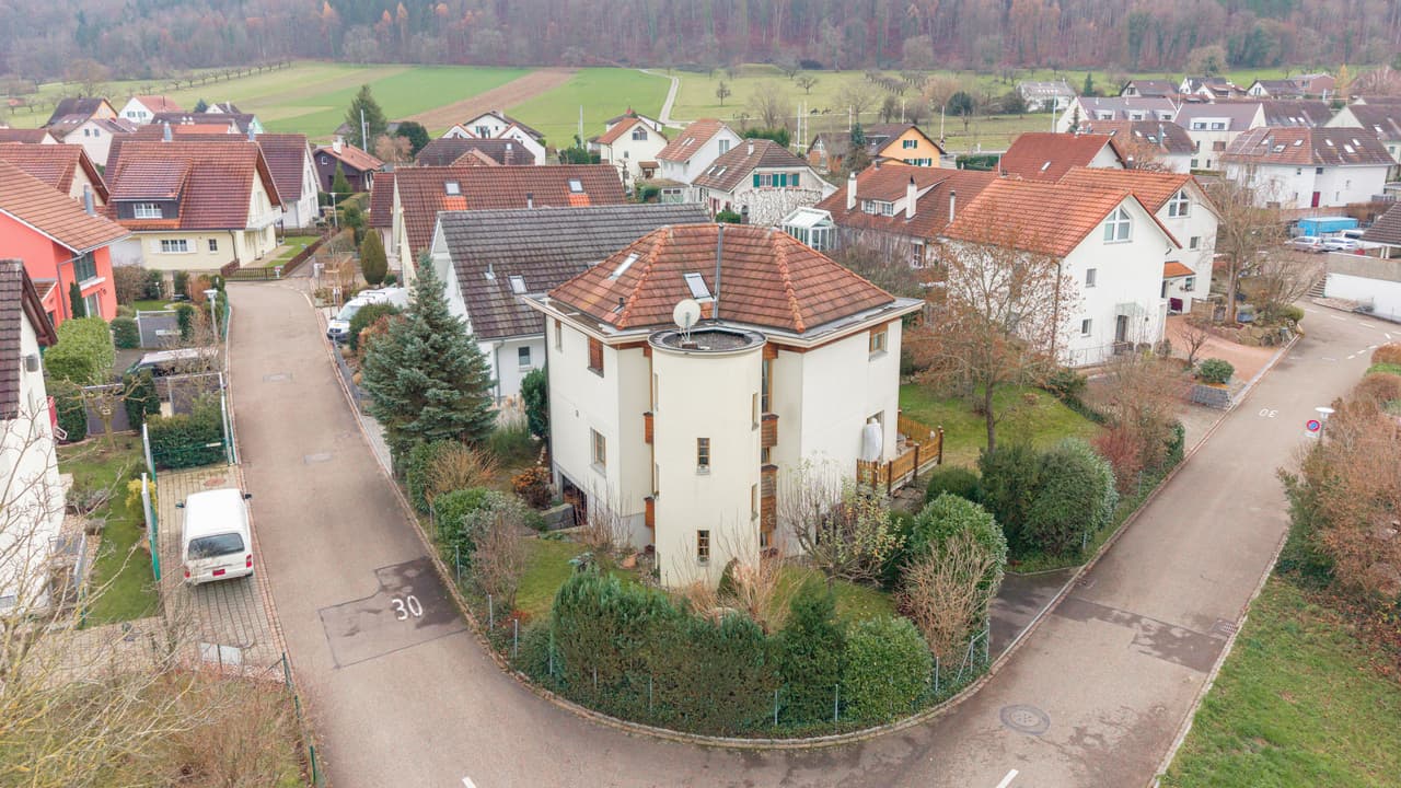 Schönes 4.5-Zimmer-Einfamilienhaus mit Carport und grossem Garten