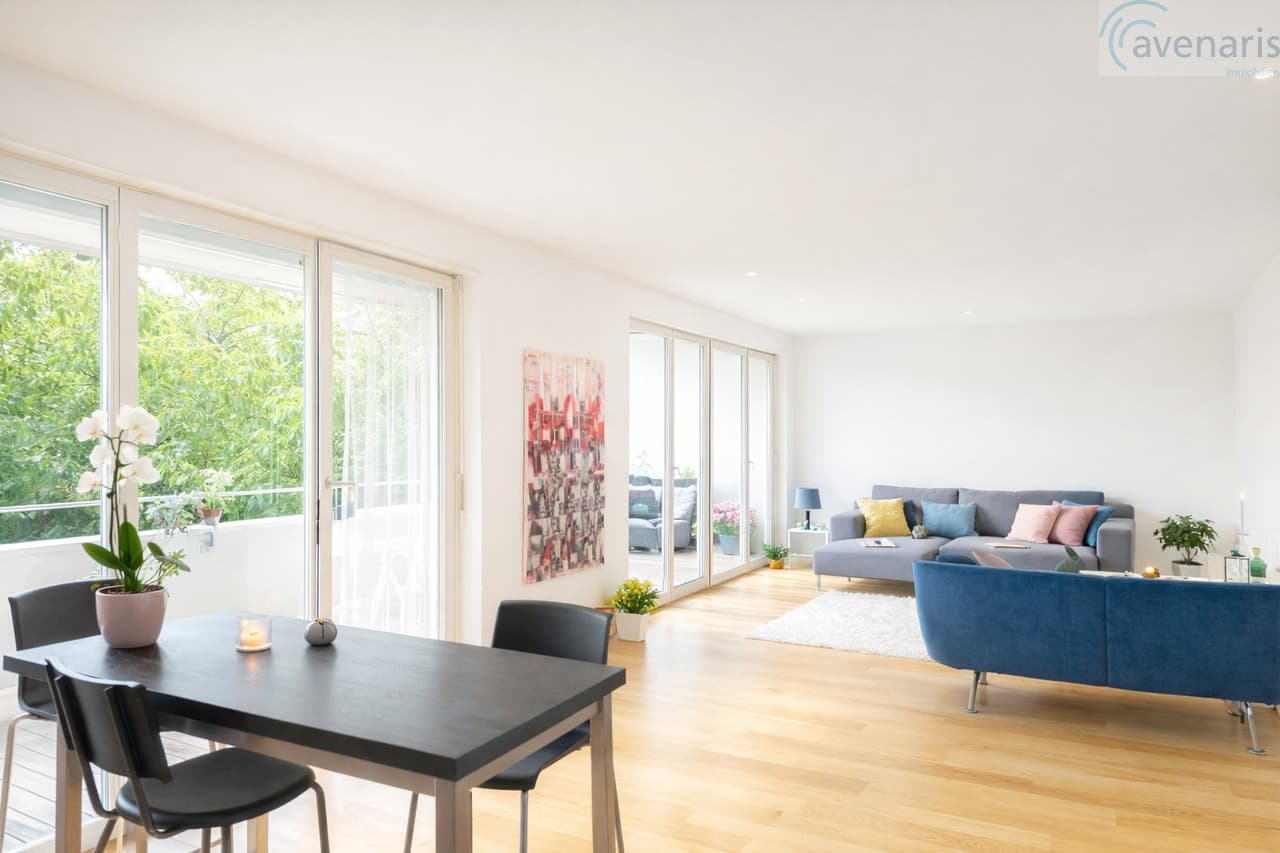 Sonnige 4.5-Zimmer-Wohnung mit Balkon und grosser Dachterrasse