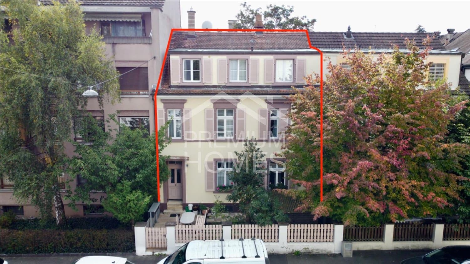 Zentral gelegenes Mehrfamilienhaus für Investoren!