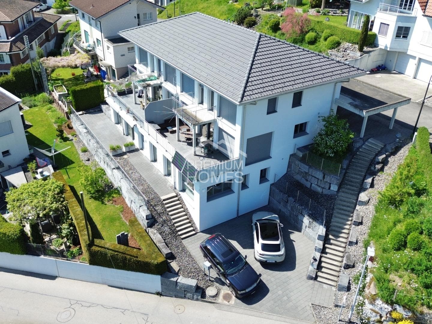 Einziehen & Geniessen - Exklusiv wohnen auf einer Etage!