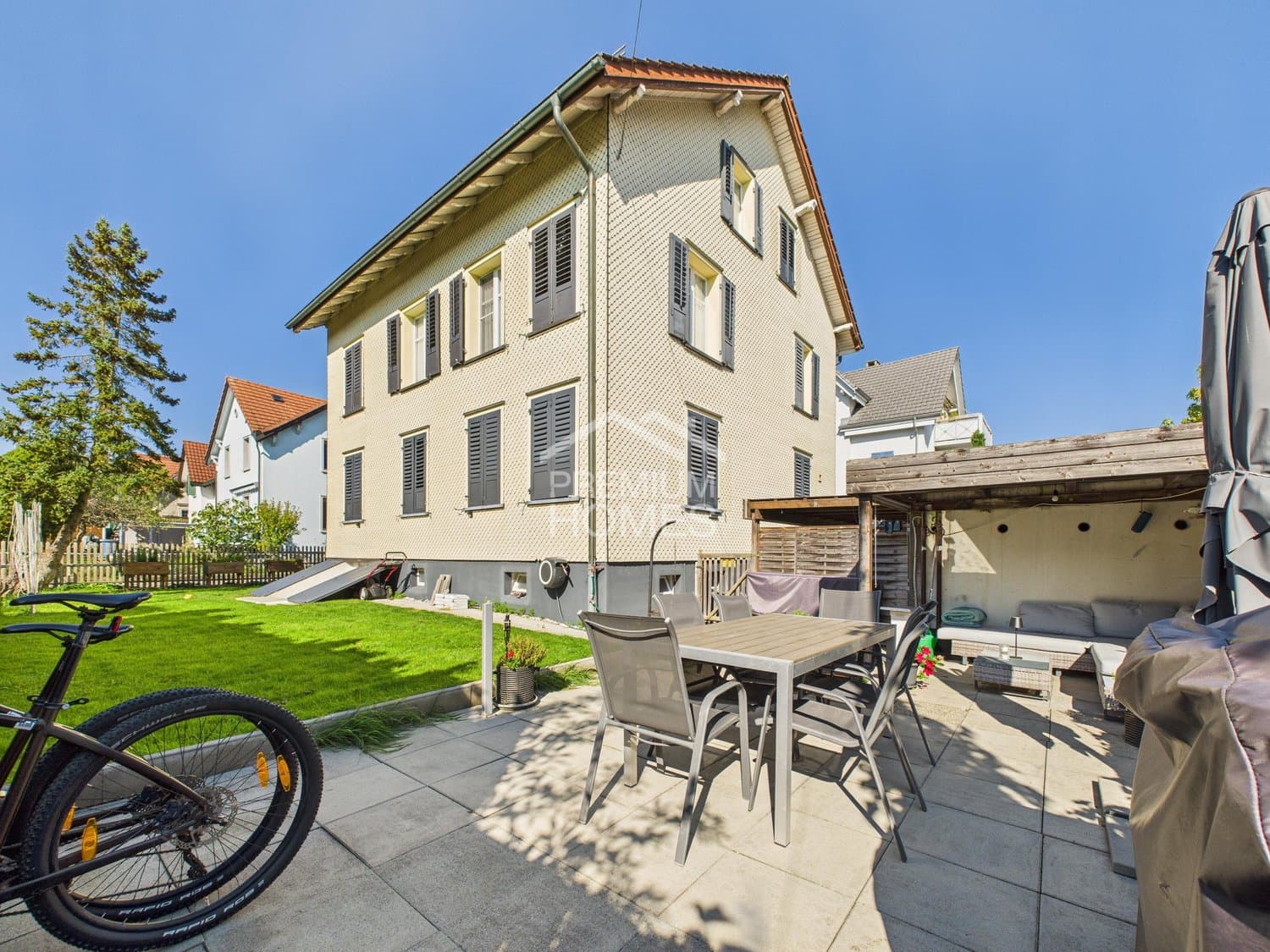 IHRE GENERATIONENOASE AN BESTER LAGE