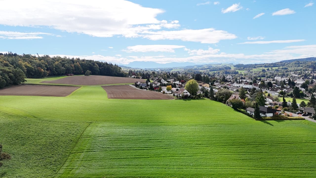 NEUBAU-Juwel: Stilvolle 4.5-Zimmerwohnung mit Weitsicht