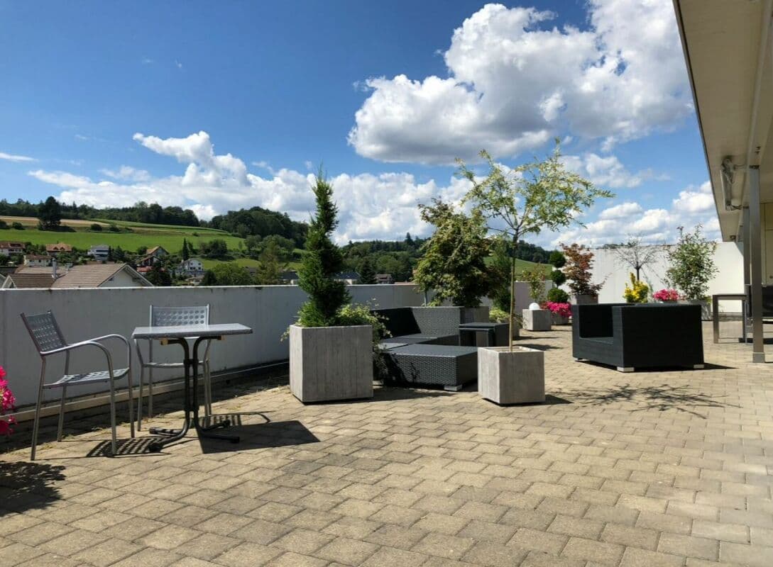 Sonnenverwöhnte Attikawohnung mit Weitsicht und höchster Privatsphäre