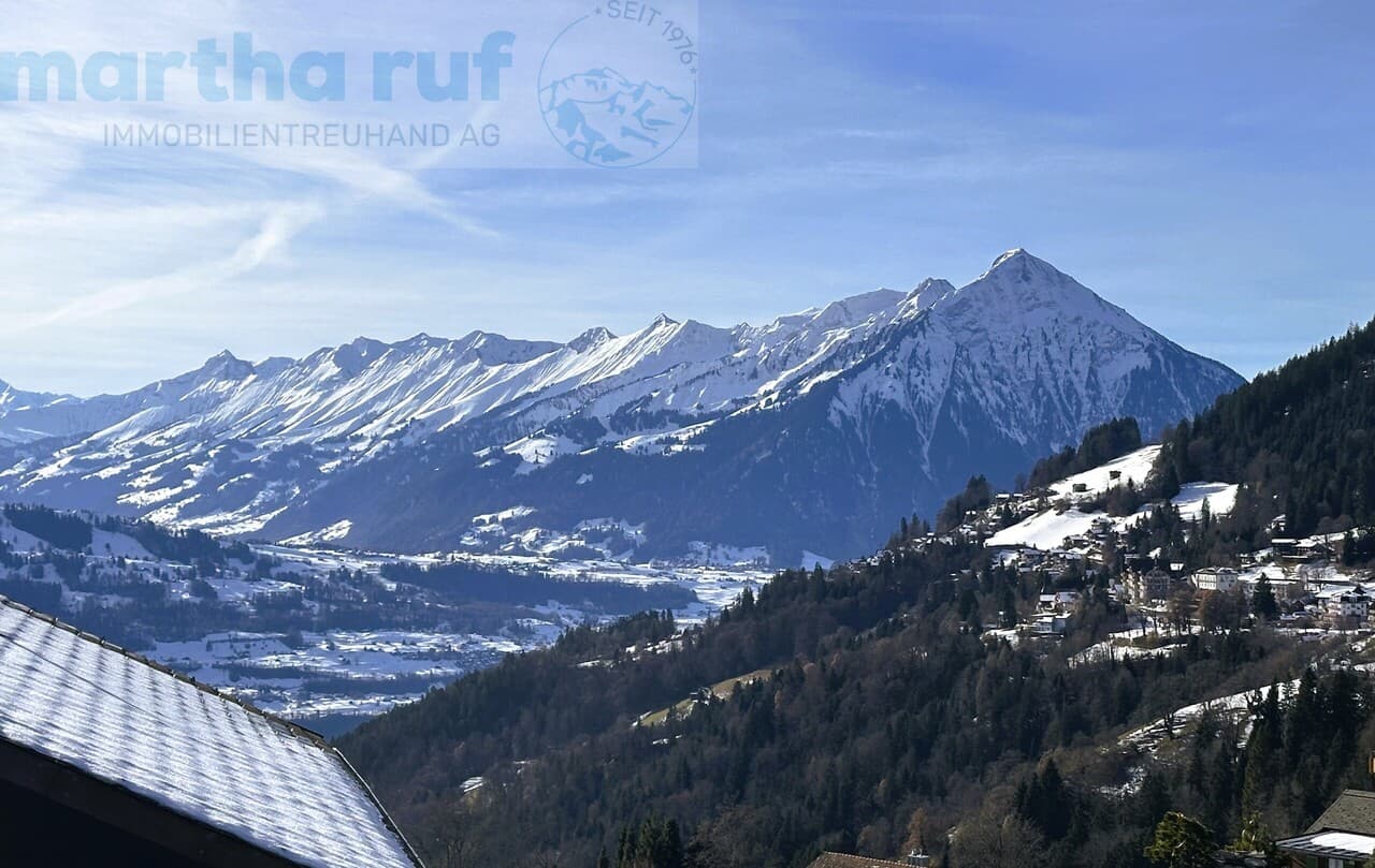 3.5-Zimmer Wohnung mit Bergpanorama zum Verlieben