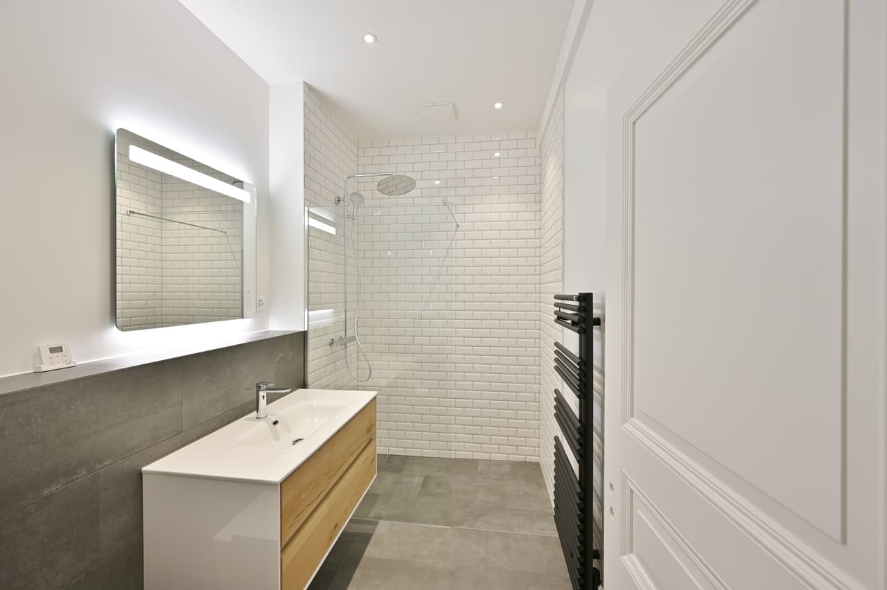 KERNSANIERTE EIGENTUMSWOHNUNG - SIE BESTIMMEN DEN INNENAUSBAU