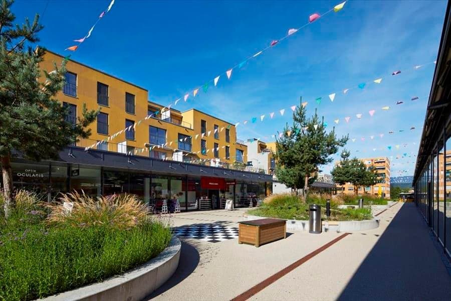 Moderne Wohnung im Lyssbachpark!