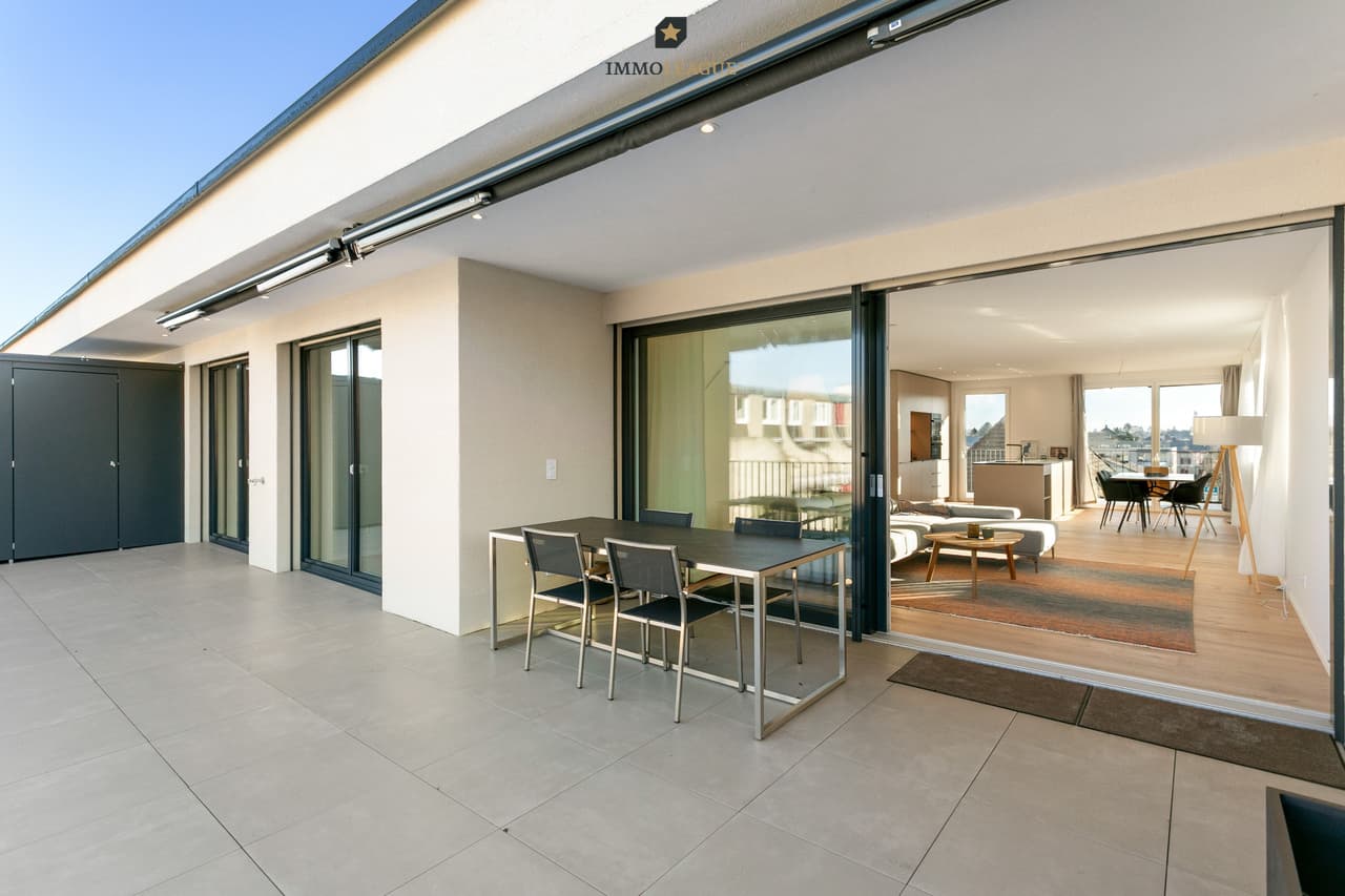 Exklusive Attikawohnung mit grosszügigen Sonnenterrassen.