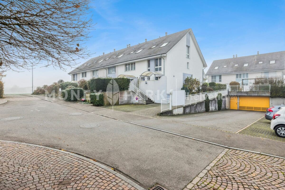 Komfortables 5.5-Zimmer-Reiheneckhaus