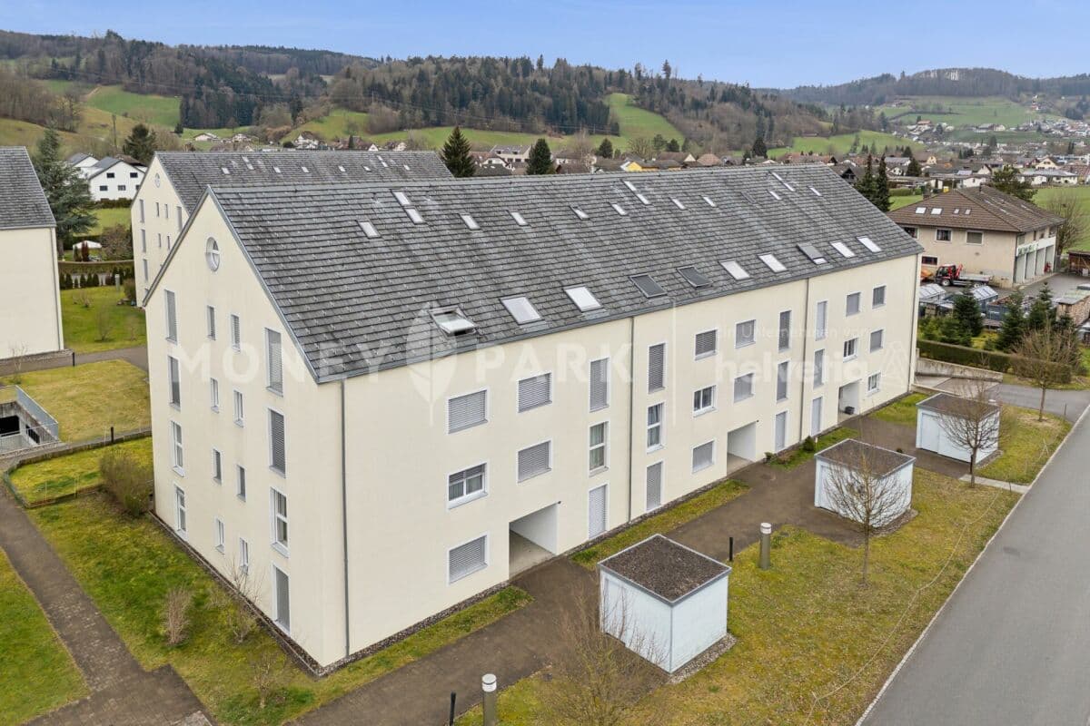 Moderne 4.5-Zimmer-Gartenwohnung ideal für Familien und Paare