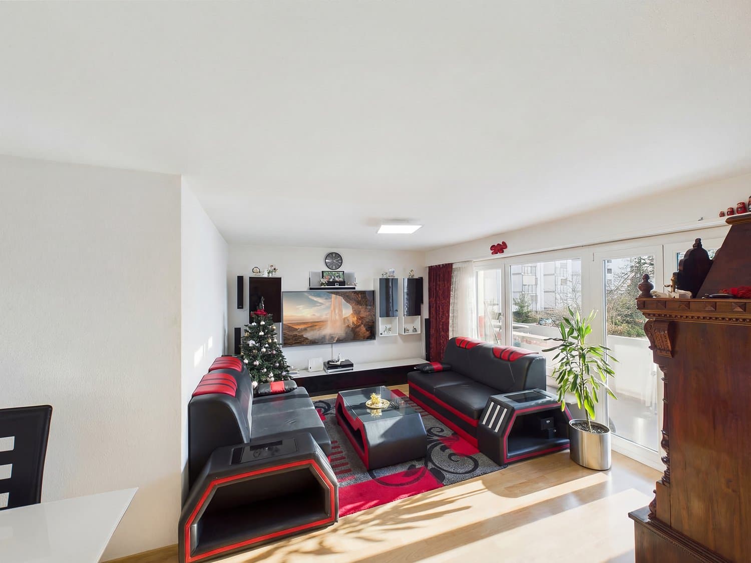 Attraktive 4.5 Zimmerwohnung an zentraler Lage