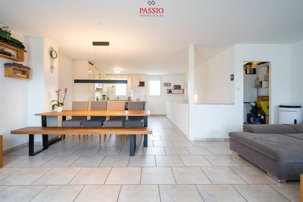 Gepflegte 4,5-Zimmer Duplex-Wohnung im Herzen von Wangen b. Olten